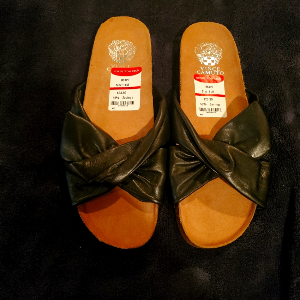 Leather black sandals